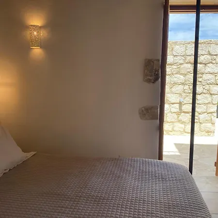 Spiti Anastasia *