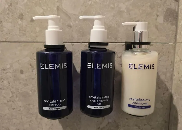 Spiti Anastasia Vilă Kathikas